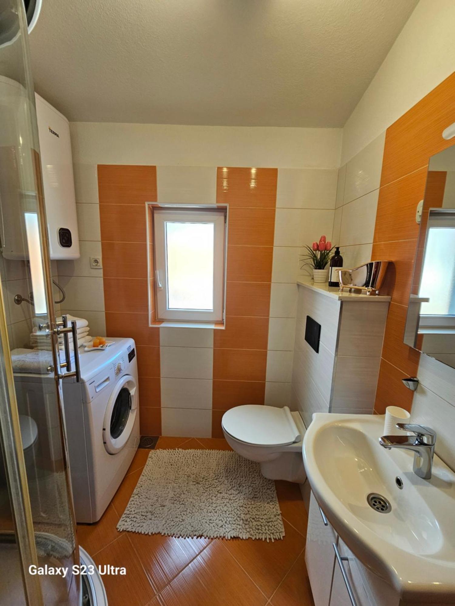 Apartmani Dianna Kastela Bagian luar foto