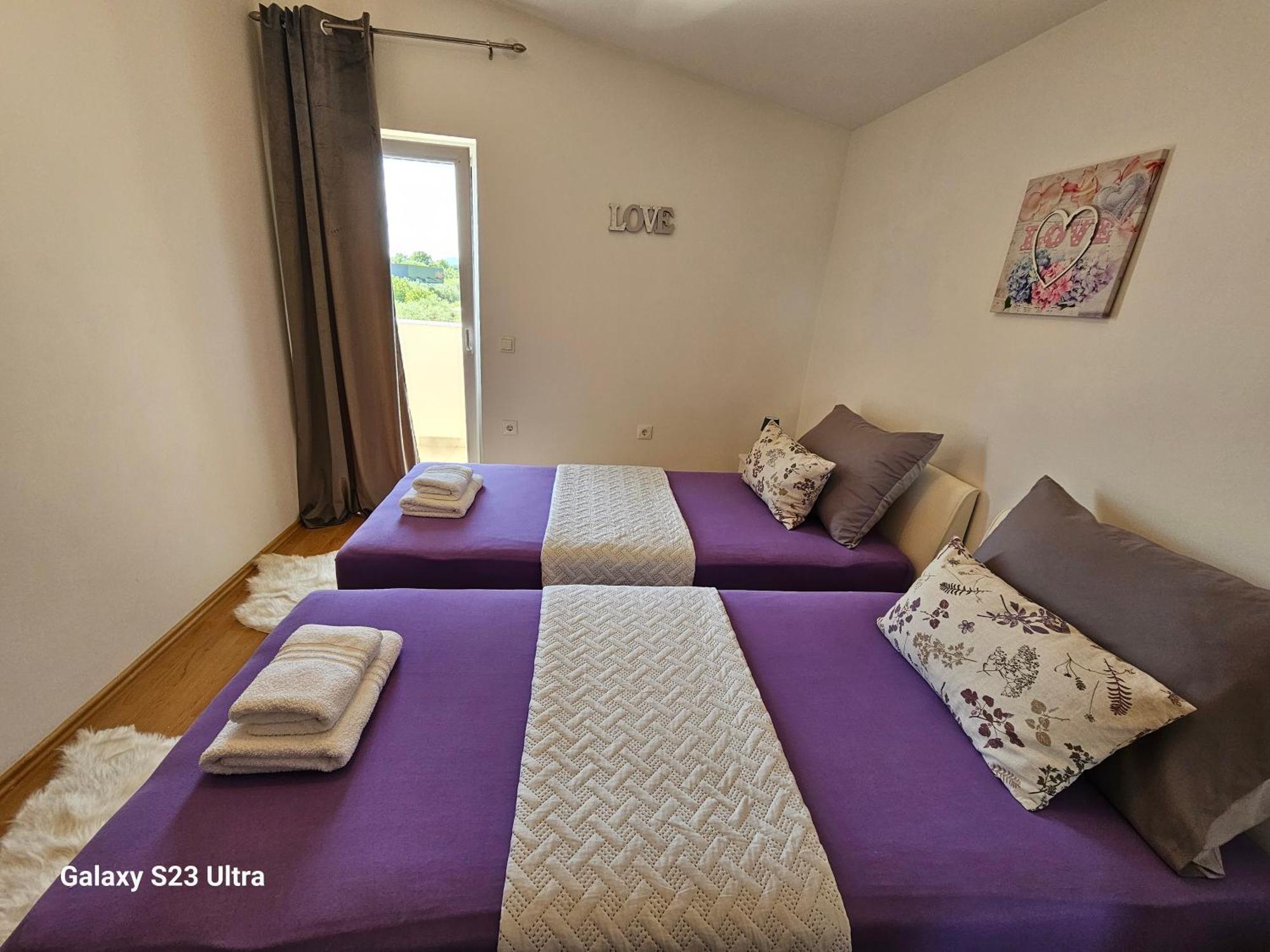 Apartmani Dianna Kastela Bagian luar foto