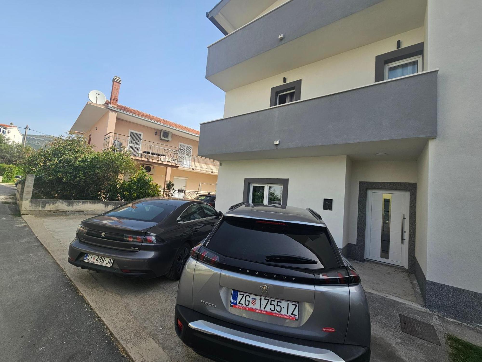 Apartmani Dianna Kastela Bagian luar foto