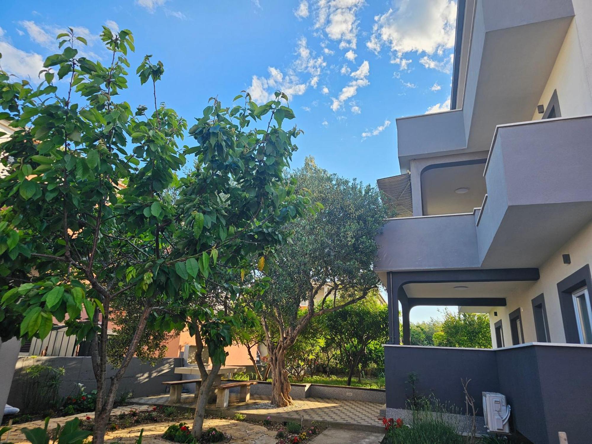 Apartmani Dianna Kastela Bagian luar foto